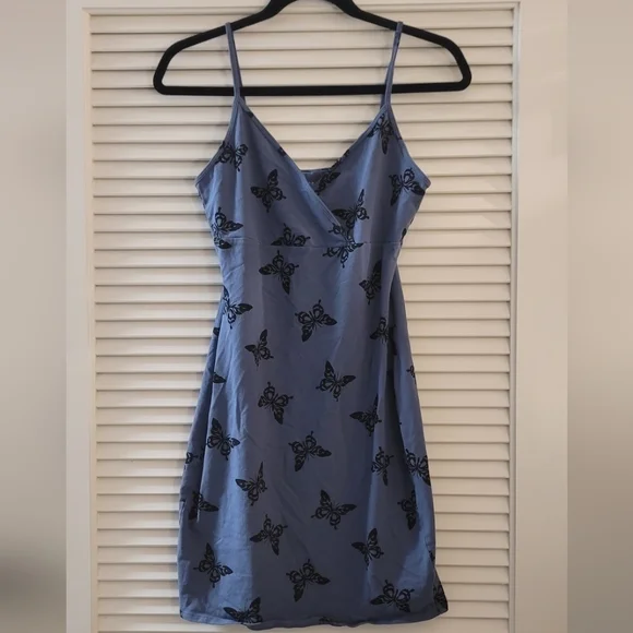 wild fable | Dresses | Wild Fable Black Blue Vneck Butterfly Mini Dress |  Poshmark